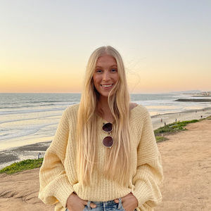 Meet your Posher, Jessica